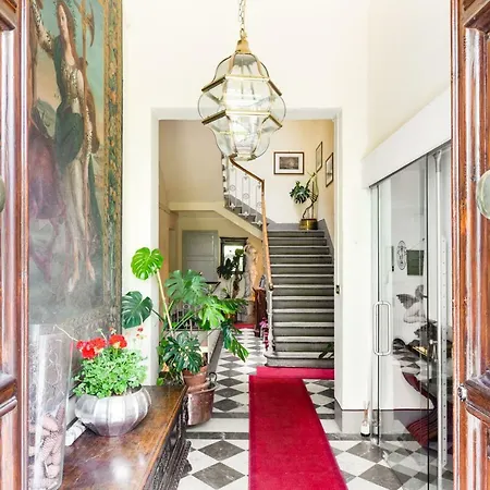 Boboli Gardens With Parking Apartment *